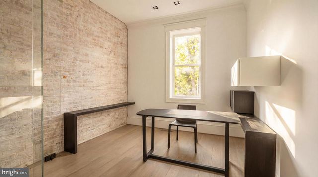 2611 P ST NW, Washington, DC 20007