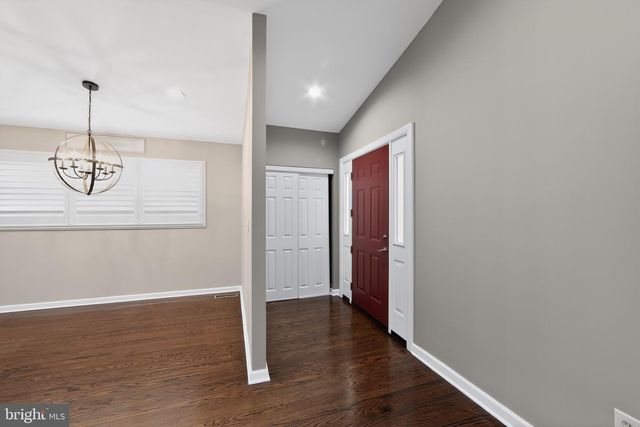 1649 MUHLENBURG DR, Blue Bell, PA 19422