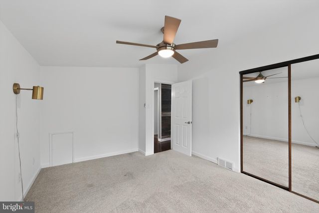 1649 MUHLENBURG DR, Blue Bell, PA 19422