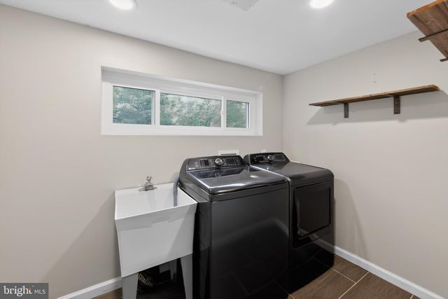 1649 MUHLENBURG DR, Blue Bell, PA 19422