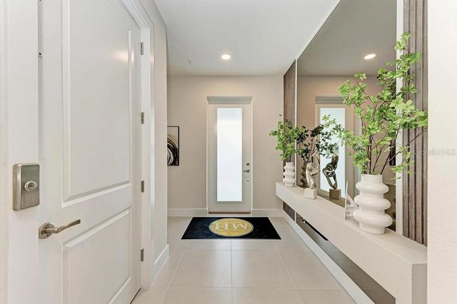 10016 REMBRANDT WAY 201, Bradenton, FL 34212