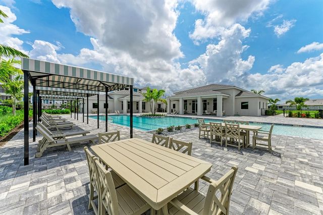 10016 REMBRANDT WAY 201, Bradenton, FL 34212