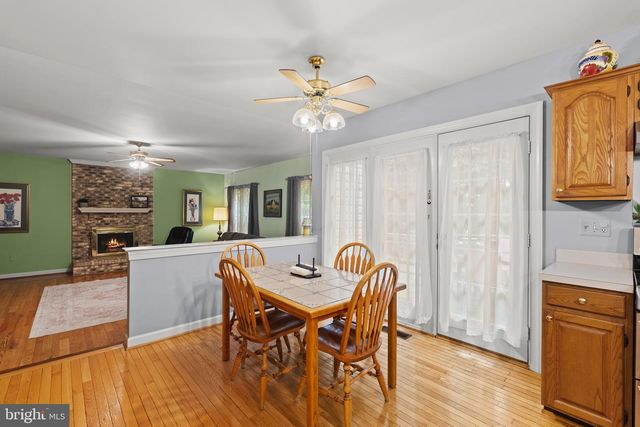 6705 ROCK FALL CT, Clifton, VA 20124