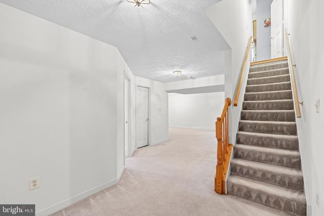6705 ROCK FALL CT, Clifton, VA 20124