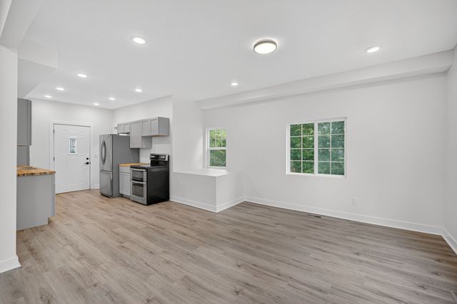 1124 13th Street, Des Moines, IA 50314
