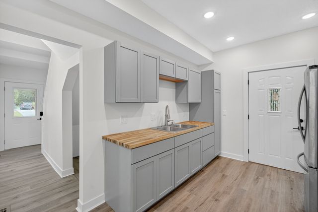 1124 13th Street, Des Moines, IA 50314