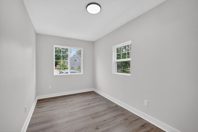 1124 13th Street, Des Moines, IA 50314