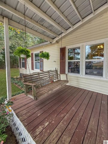 1473 Watson Rd, Murray, KY 42071