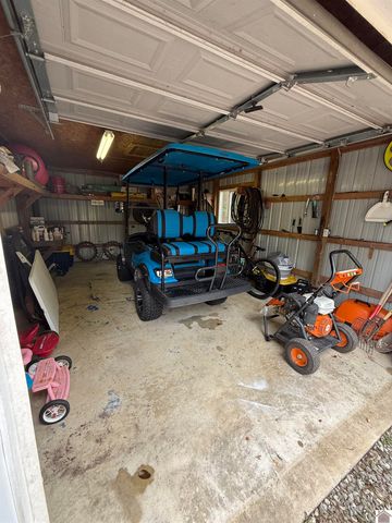 1473 Watson Rd, Murray, KY 42071