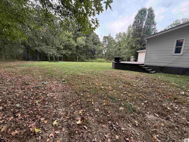 1473 Watson Rd, Murray, KY 42071