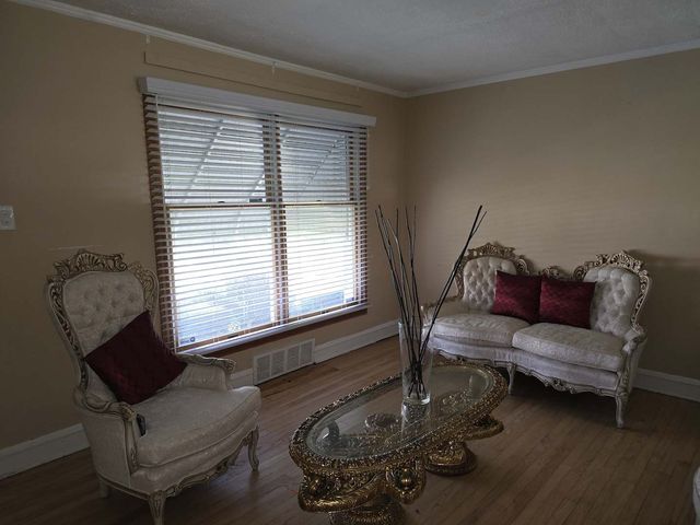 9716 S Union Avenue, Chicago, IL 60628