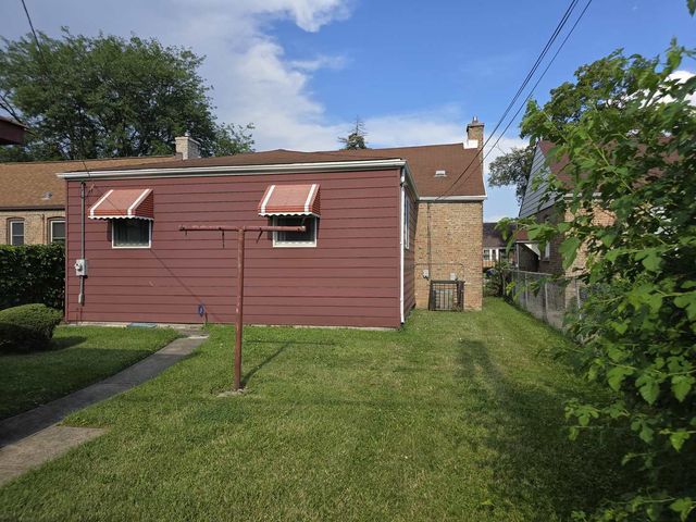 9716 S Union Avenue, Chicago, IL 60628