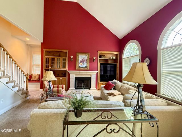 7047 White Tail Court, Toledo, OH 43617