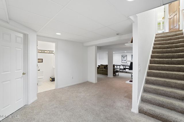 7047 White Tail Court, Toledo, OH 43617