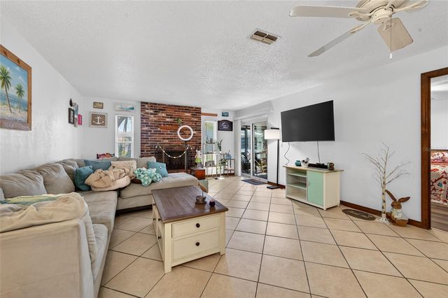 1402 PORTOBELLO DRIVE, Port Orange, FL 32127