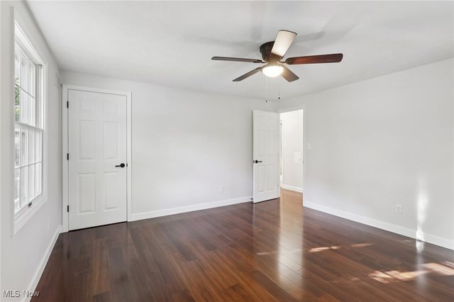 5974 Anna Lee Drive, Hudson, OH 44236