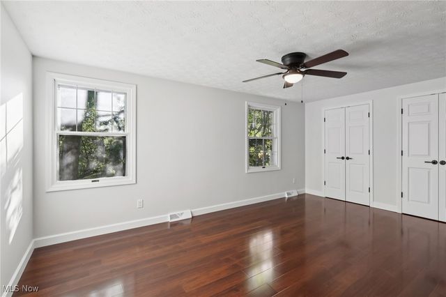 5974 Anna Lee Drive, Hudson, OH 44236