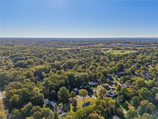 5974 Anna Lee Drive, Hudson, OH 44236