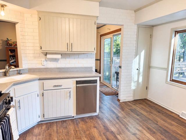 4613 87th PLACE, Kenosha, WI 53142
