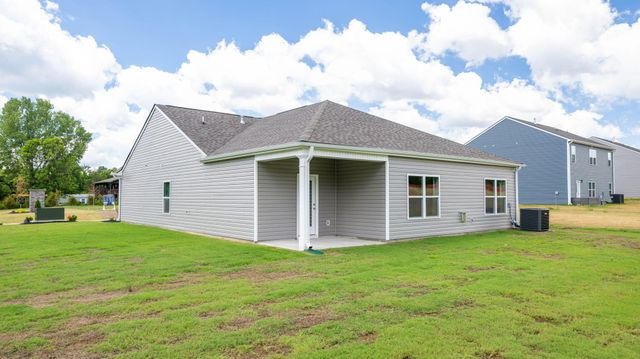 8466 Bright Water Drive, Ooltewah, TN 37363