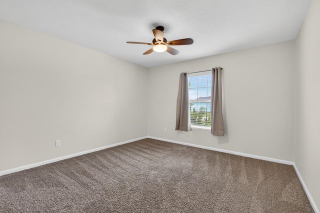 32 Green Palm Ct, St Augustine, FL 32086