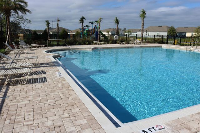 32 Green Palm Ct, St Augustine, FL 32086