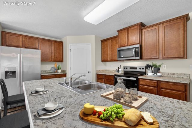 32 Green Palm Ct, St Augustine, FL 32086