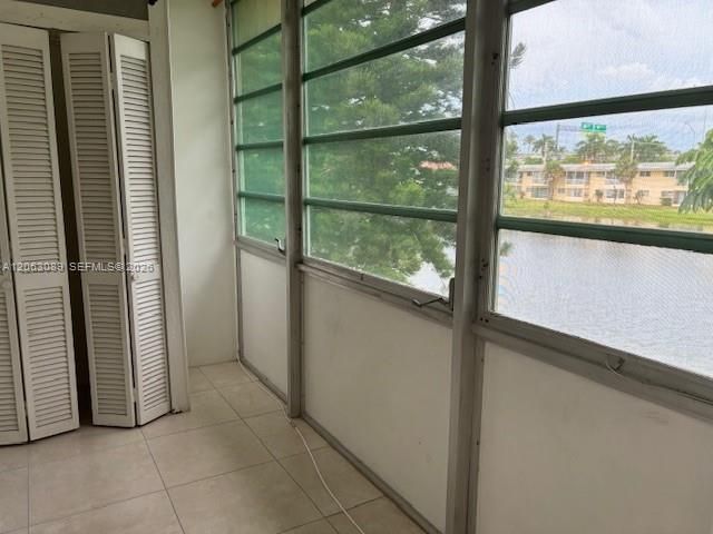 2815 NE 201st Ter L219, Aventura, FL 33180