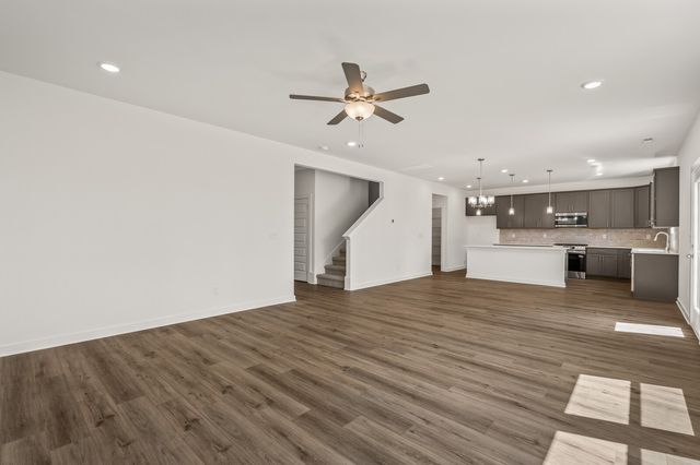 8198 Netterfield Drive, White House, TN 37188