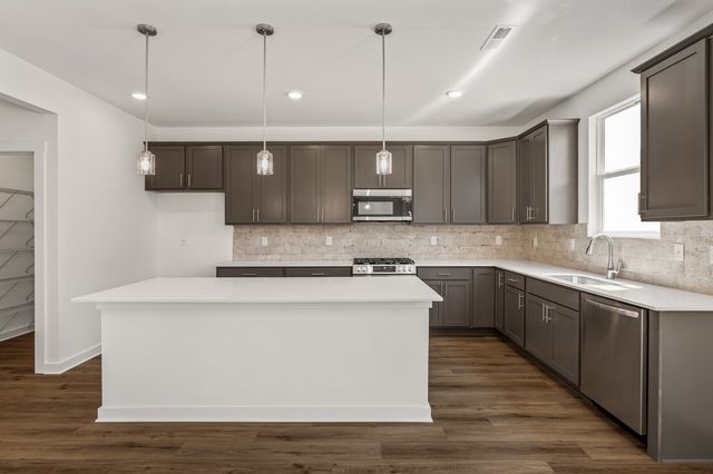 8198 Netterfield Drive, White House, TN 37188