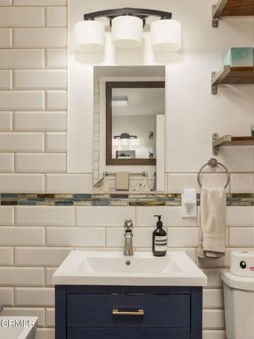 10634 Fitzroy Avenue, Los Angeles, CA 91042