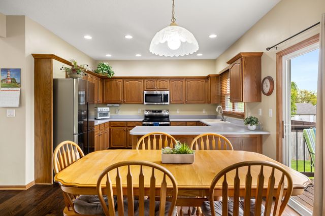 2313 NW School Street, Ankeny, IA 50023