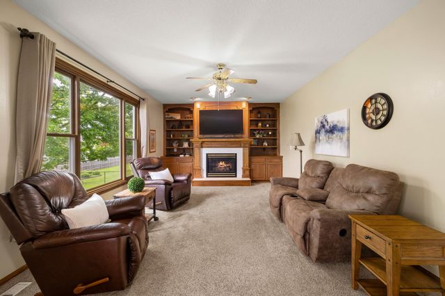 2313 NW School Street, Ankeny, IA 50023