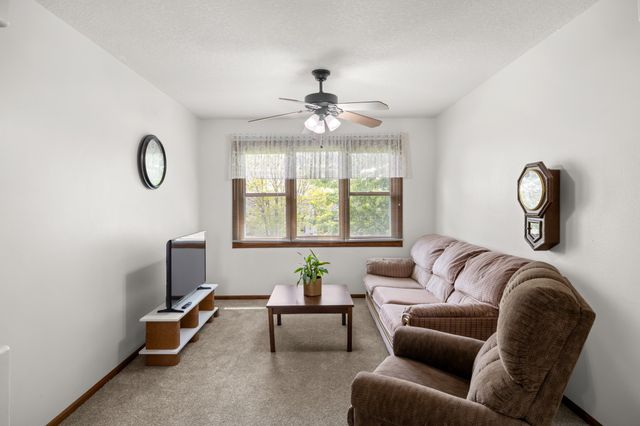 2313 NW School Street, Ankeny, IA 50023