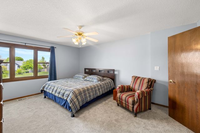 2313 NW School Street, Ankeny, IA 50023