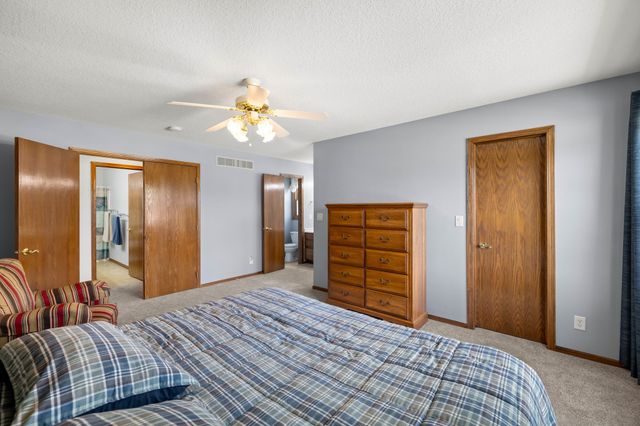 2313 NW School Street, Ankeny, IA 50023