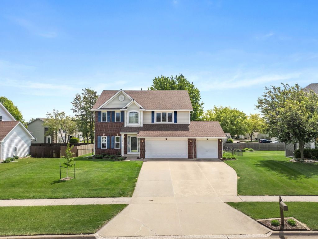 2313 NW School Street, Ankeny, IA 50023