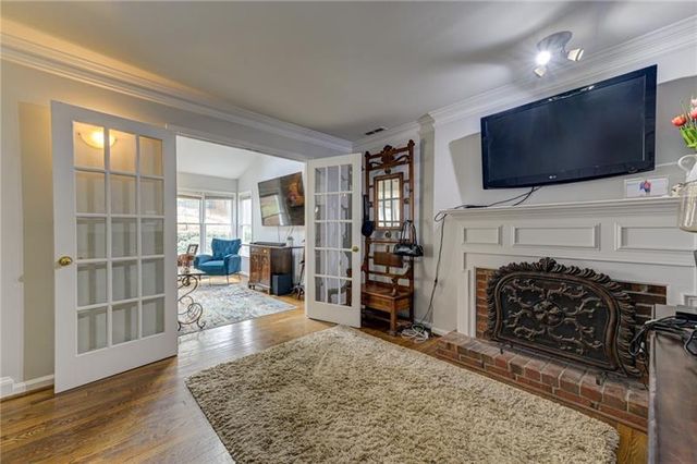1059 Della Street SE, Marietta, GA 30067