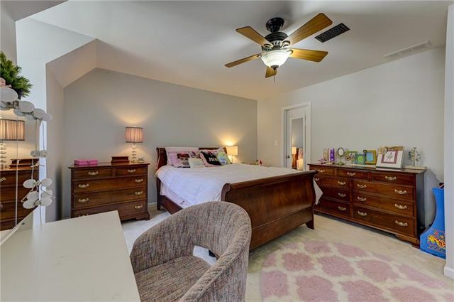 1059 Della Street SE, Marietta, GA 30067