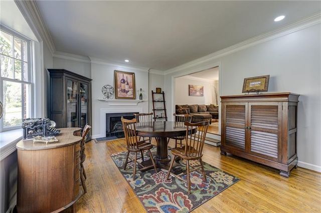 1059 Della Street SE, Marietta, GA 30067