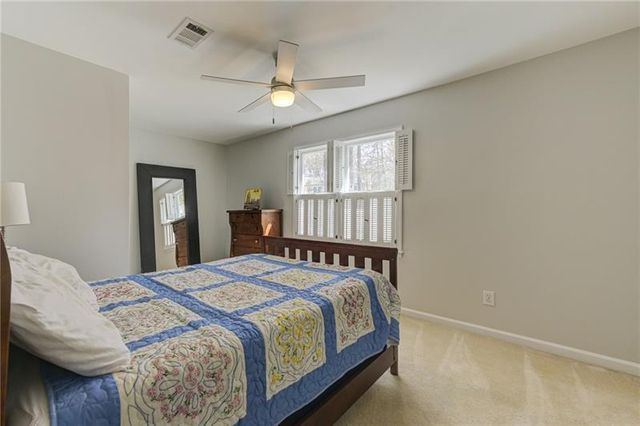 1059 Della Street SE, Marietta, GA 30067