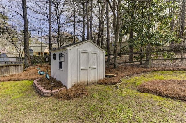 1059 Della Street SE, Marietta, GA 30067