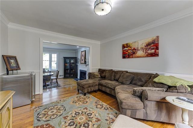 1059 Della Street SE, Marietta, GA 30067