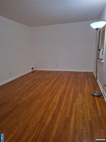 596 Broad Avenue, Leonia, NJ 07605