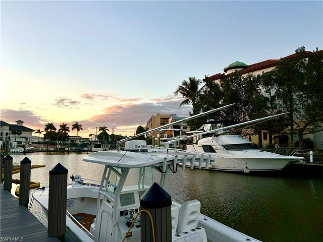 1435 Curlew AVE # 1, Naples, FL 34102