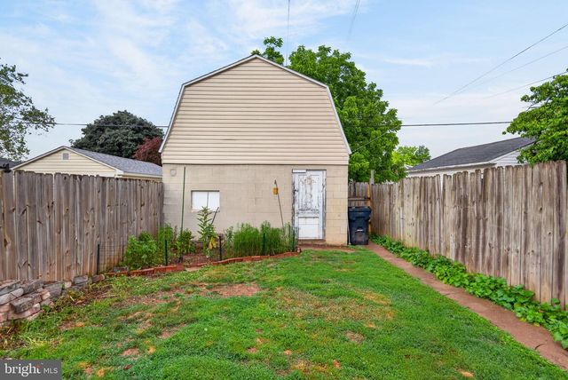 112 N HARRISON ST, Palmyra, PA 17078