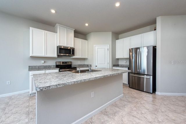 35649 OSPREY PERCH LANE, Zephyrhills, FL 33541