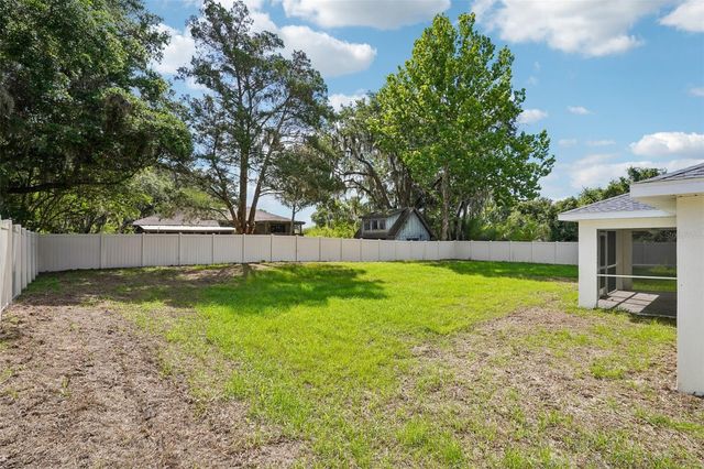 11591 MOCKINGBIRD DRIVE, Dunnellon, FL 34432