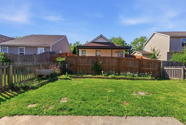 729 Pioneer Lane, Lexington, KY 40505