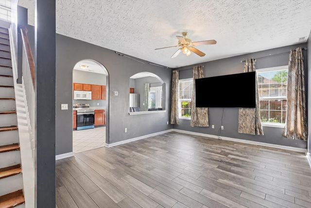 729 Pioneer Lane, Lexington, KY 40505